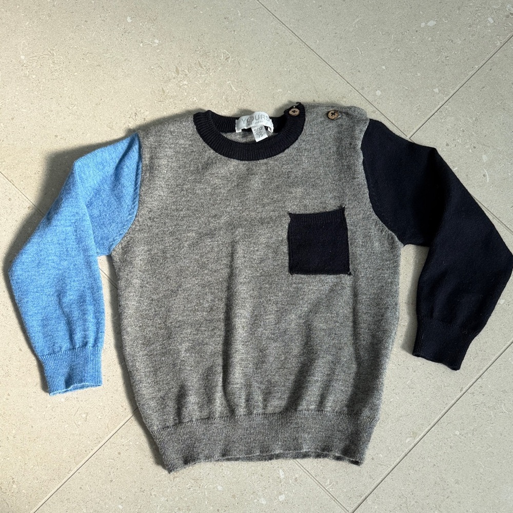 Stylish Gray and Blue Crewneck Sweater